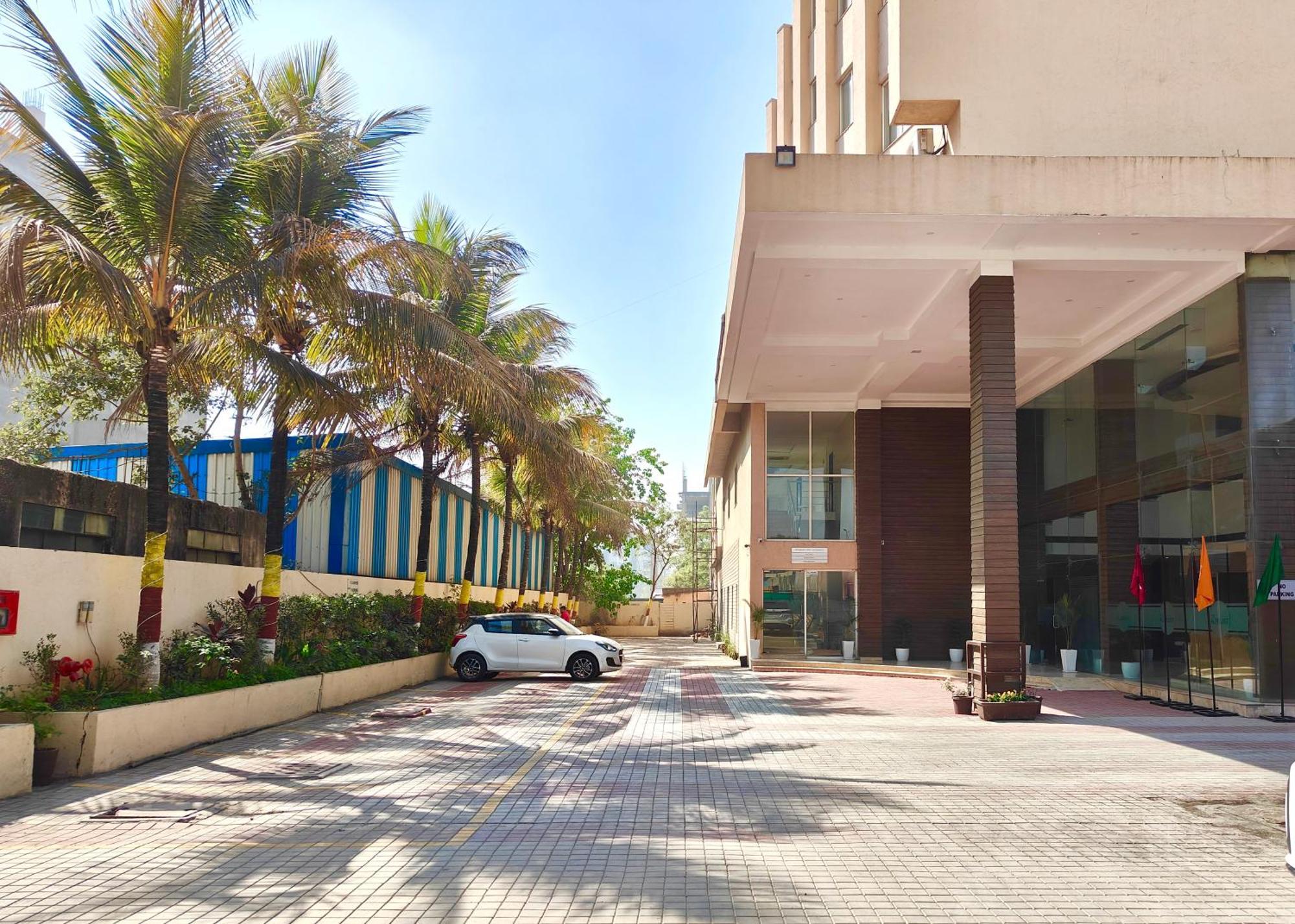 The Altruist Business Hotel Kharadi Pune Exterior foto